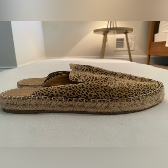 3 Universal Thread shoes + suede wedge lot. Women’s size 9 - Picture 4 of 13